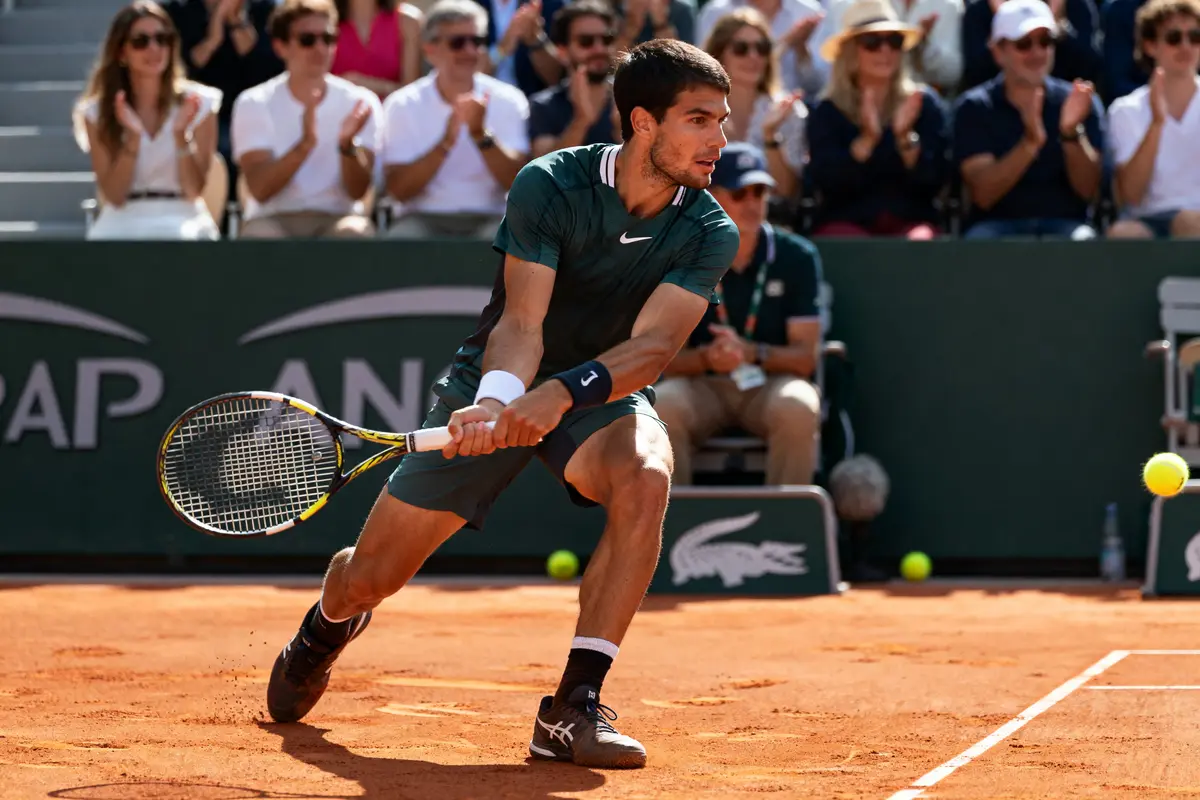 Combien de sets au tennis ? Règles, formats et points clés