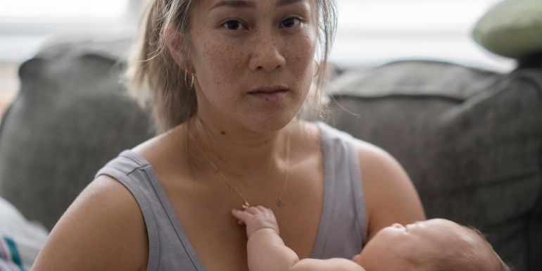 post-partum sophrologie maternité naissance baby blues